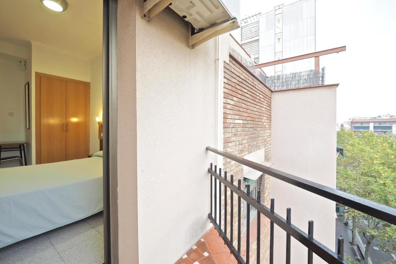 Hostal Ballestero 巴塞罗那 外观 照片