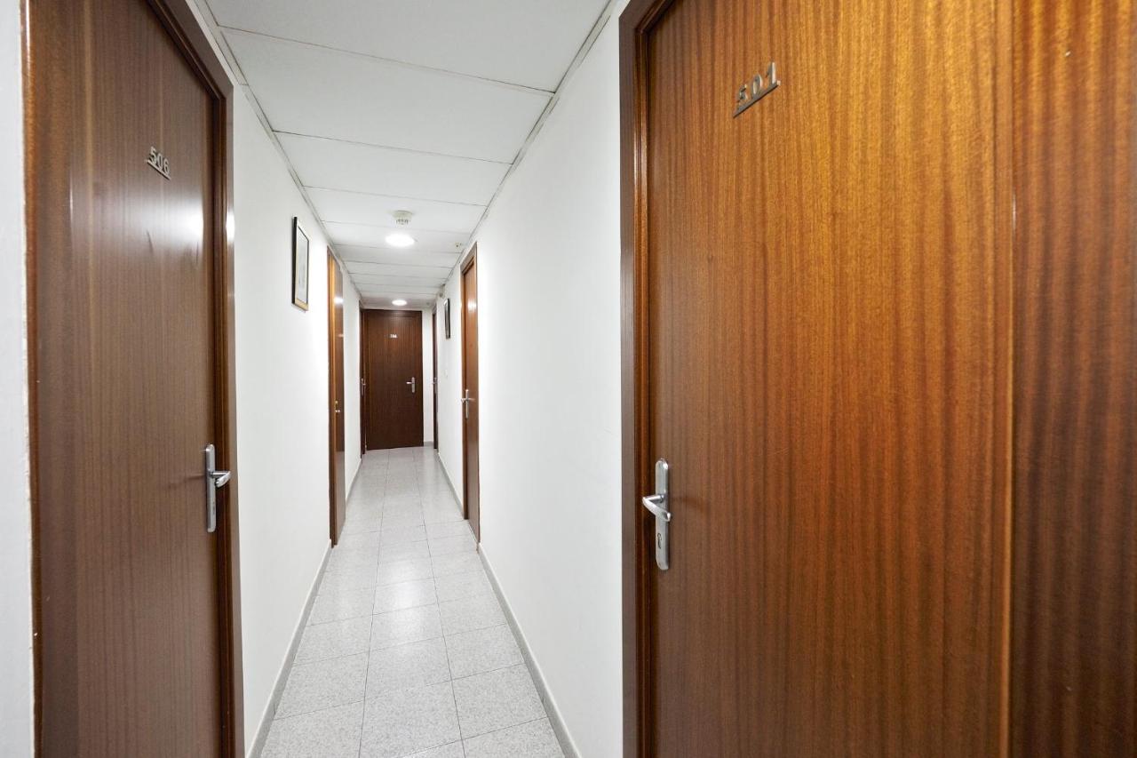 Hostal Ballestero 巴塞罗那 外观 照片