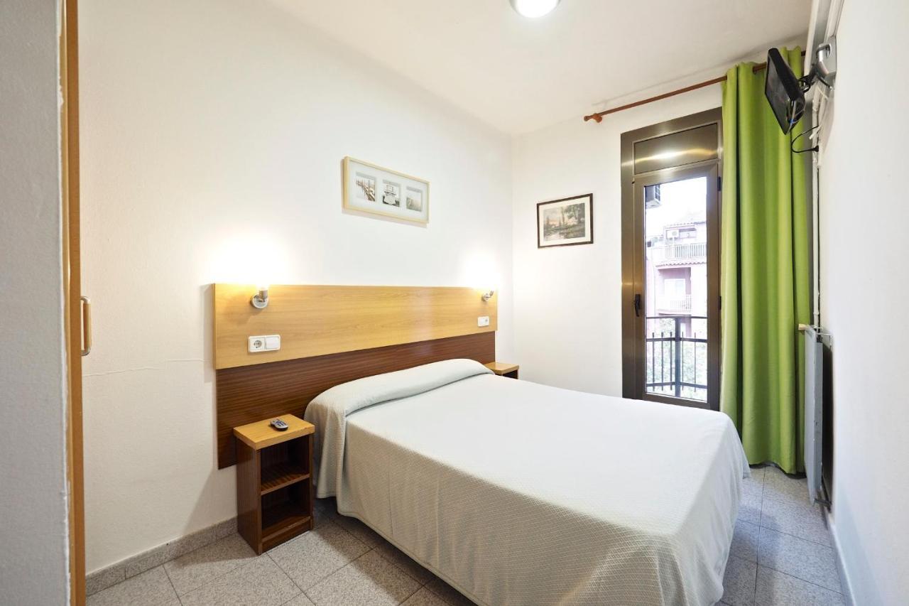 Hostal Ballestero 巴塞罗那 外观 照片