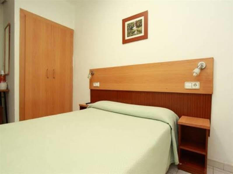 Hostal Ballestero 巴塞罗那 外观 照片